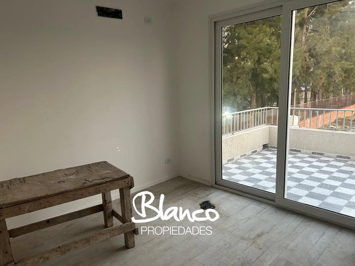 Departamento Dúplex en Alquiler en Chic Village, La Lonja, Pilar 8