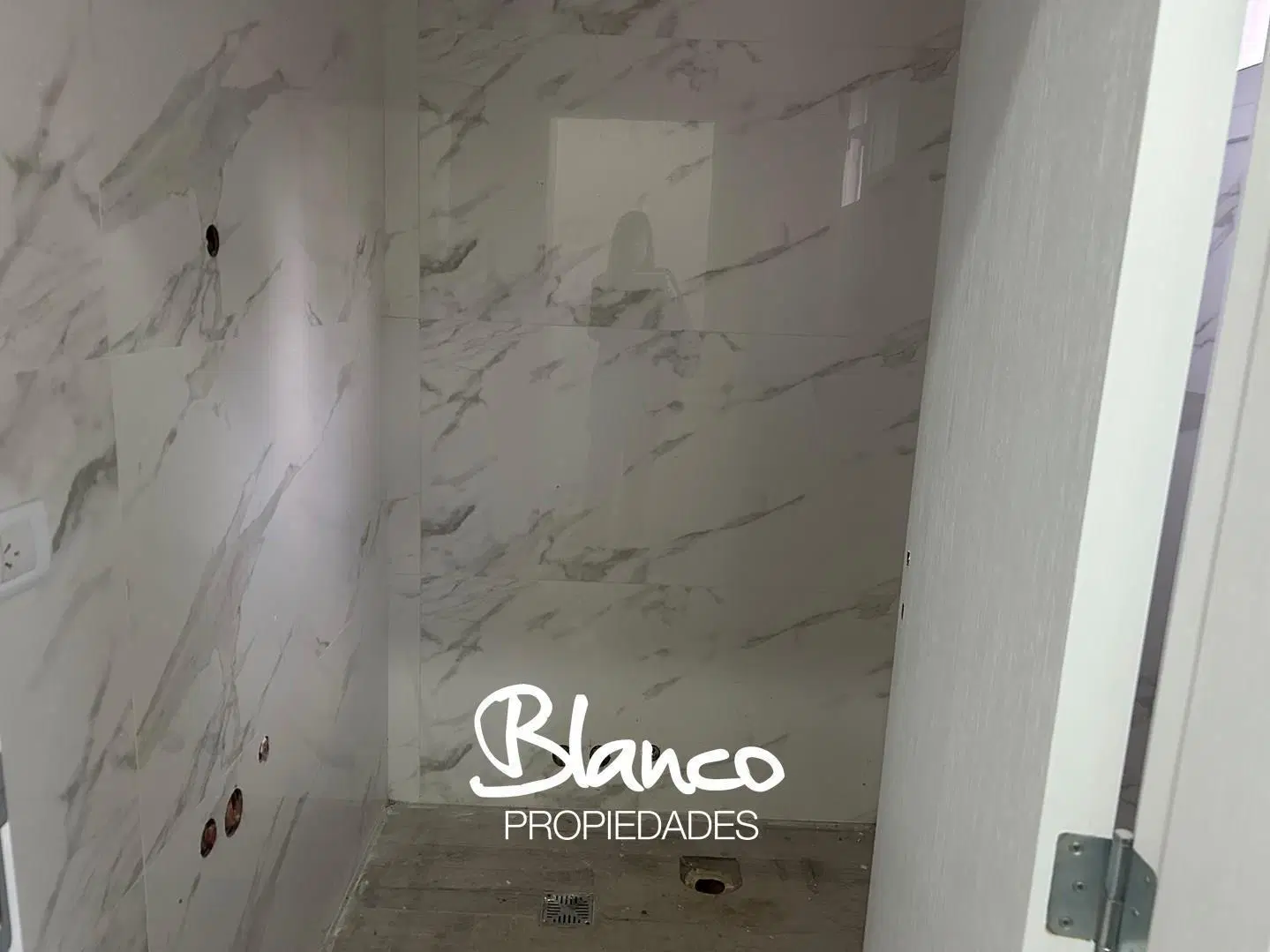 Departamento Dúplex en Alquiler en Chic Village, La Lonja, Pilar 3
