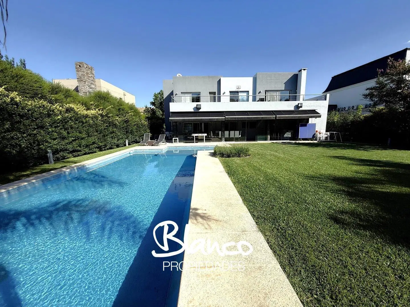 Moderna Casa en Venta en La Lomada, Pilar, G.B.A. Zona Norte 3