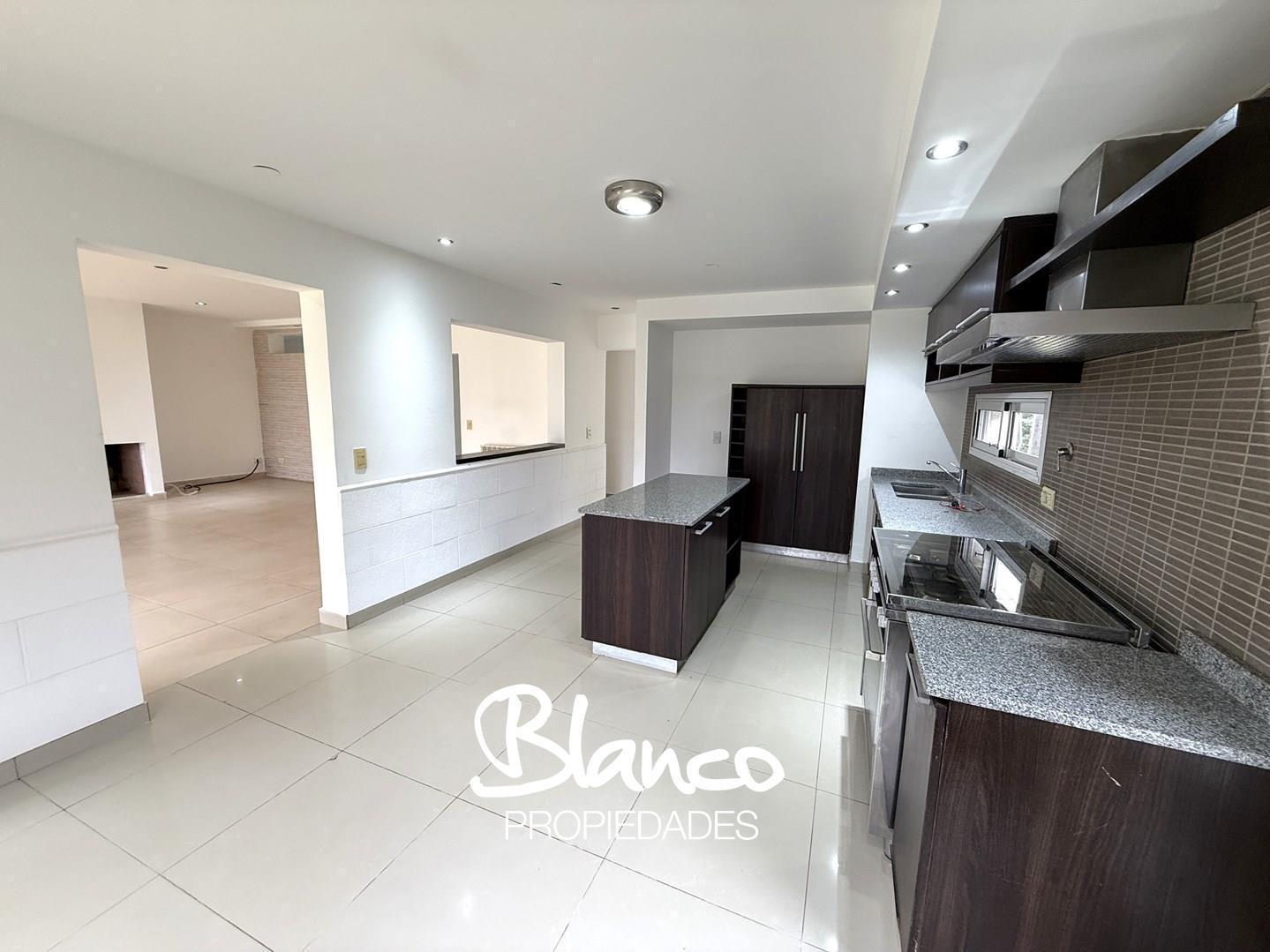 Foto de Casa en Venta en Haras Santa Maria, Los Eucaliptos, Escobar, G.B.A, imagen 4