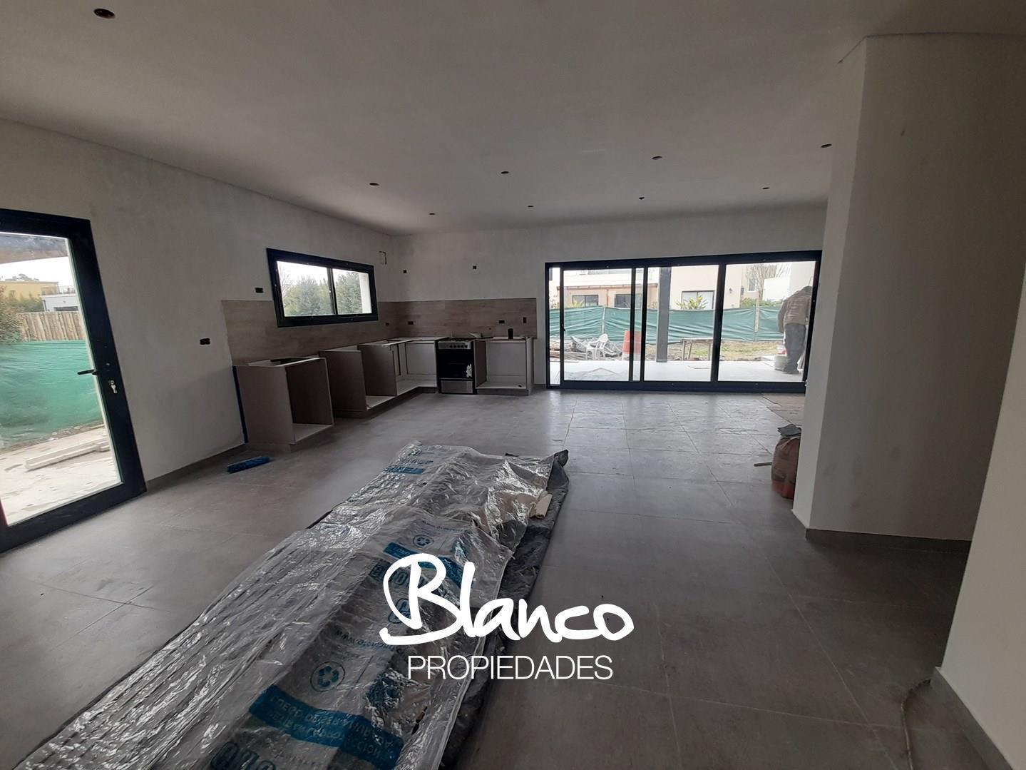 Foto de Casa A Estrenar en Venta en Santo Tomas, Derqui, Pilar, G.B.A. Zona, imagen 4