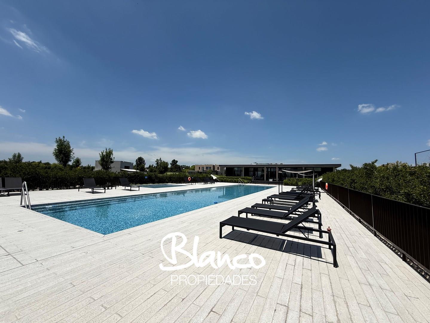 Foto de Casa a la Venta en Los Cardos, Manuel Alberti, Pilar, imagen 1