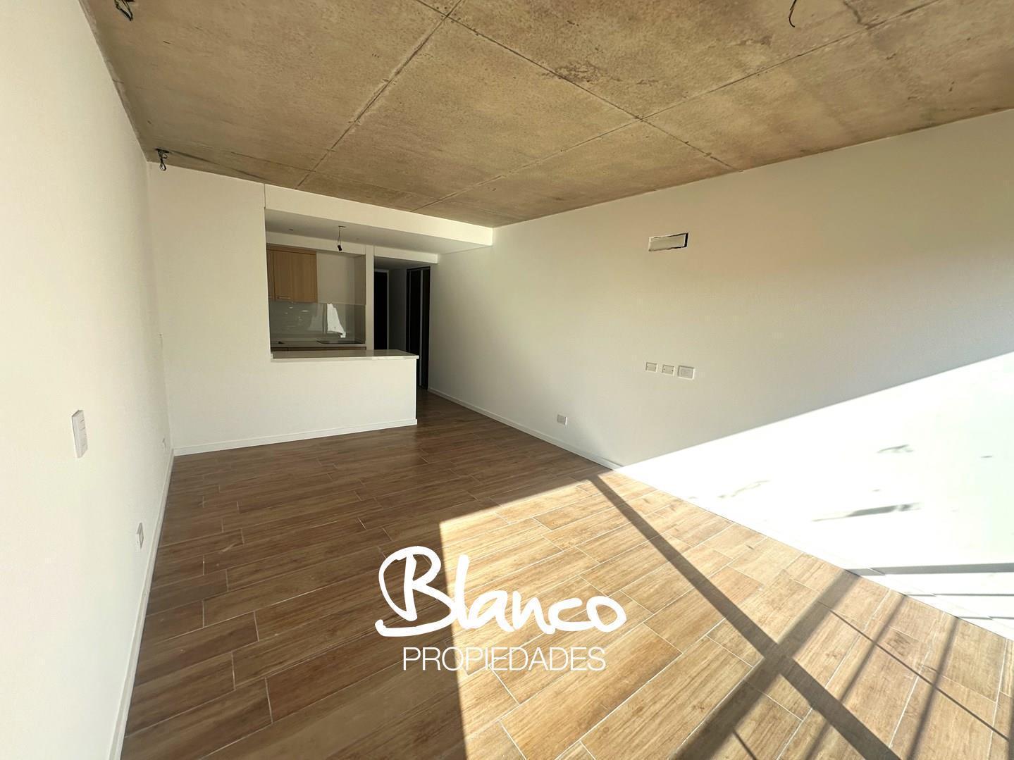 Foto de Departamento en Alquiler en 46 Plaza, Pilar, G.B.A. Zona Norte, imagen 5