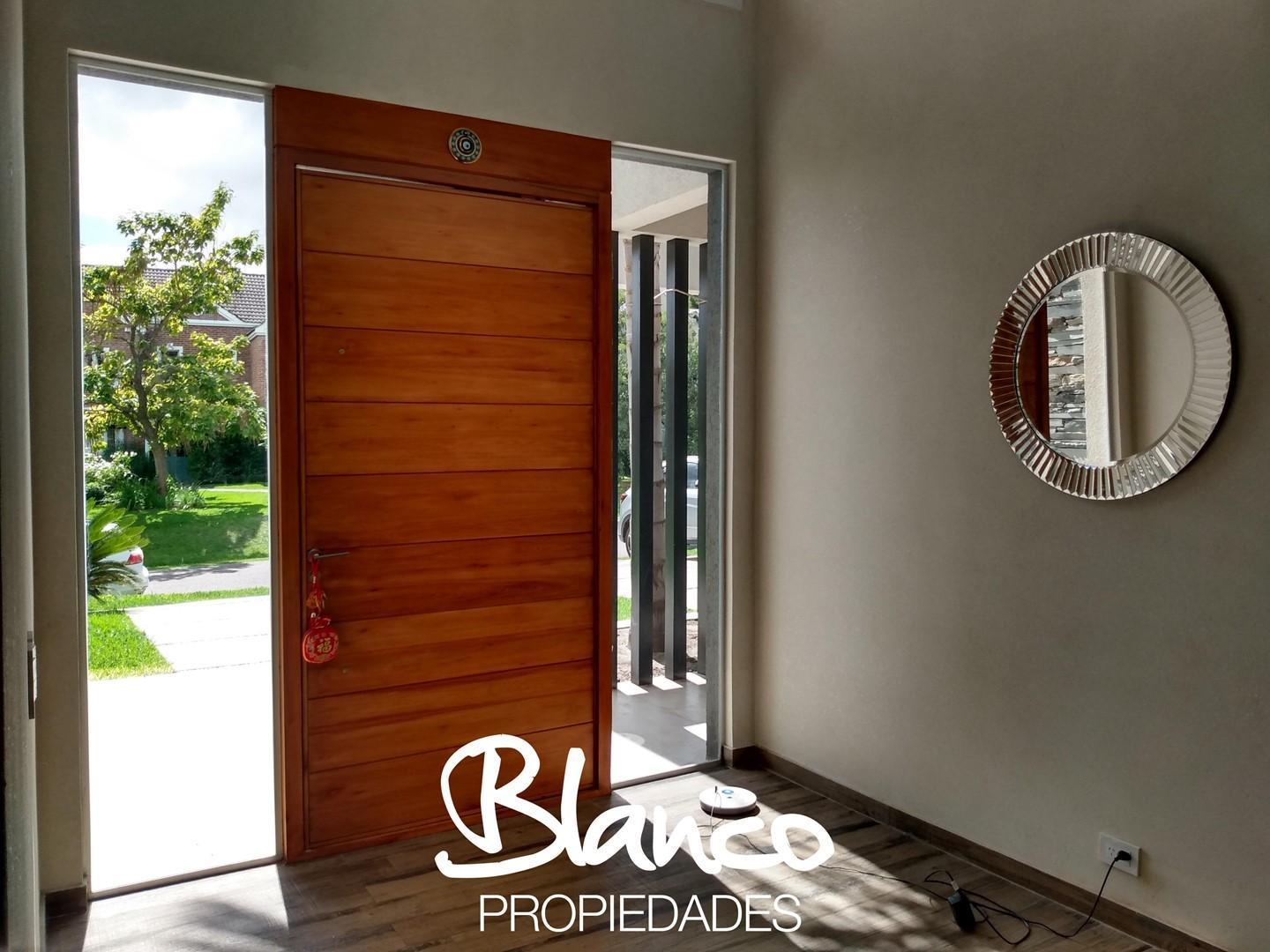 Foto de Casa en Venta en Estancias del Pilar, Pilar, G.B.A. Zona Norte, imagen 2