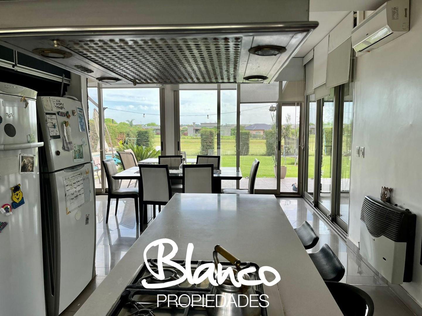 Foto de Casa en Venta en San Sebastian, Escobar, G.B.A. Zona Norte, imagen 2