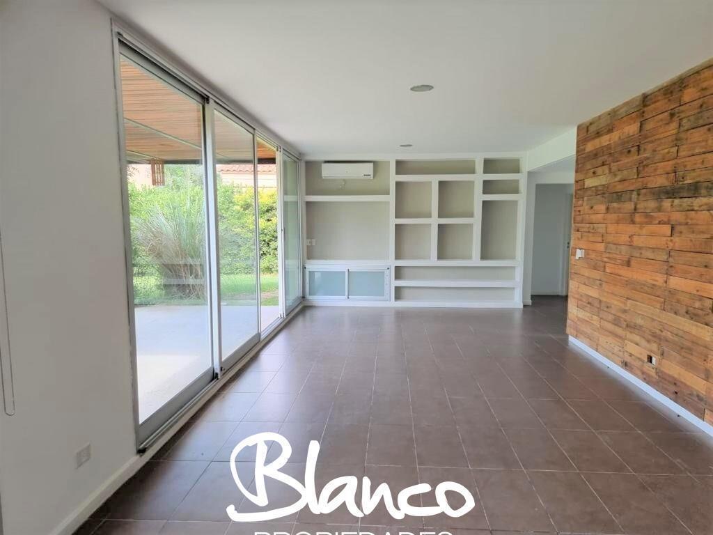 Foto de Casa en Venta en Los Jazmines, Pilar del Este, Pilar, G.B.A. Zona Norte, imagen 2