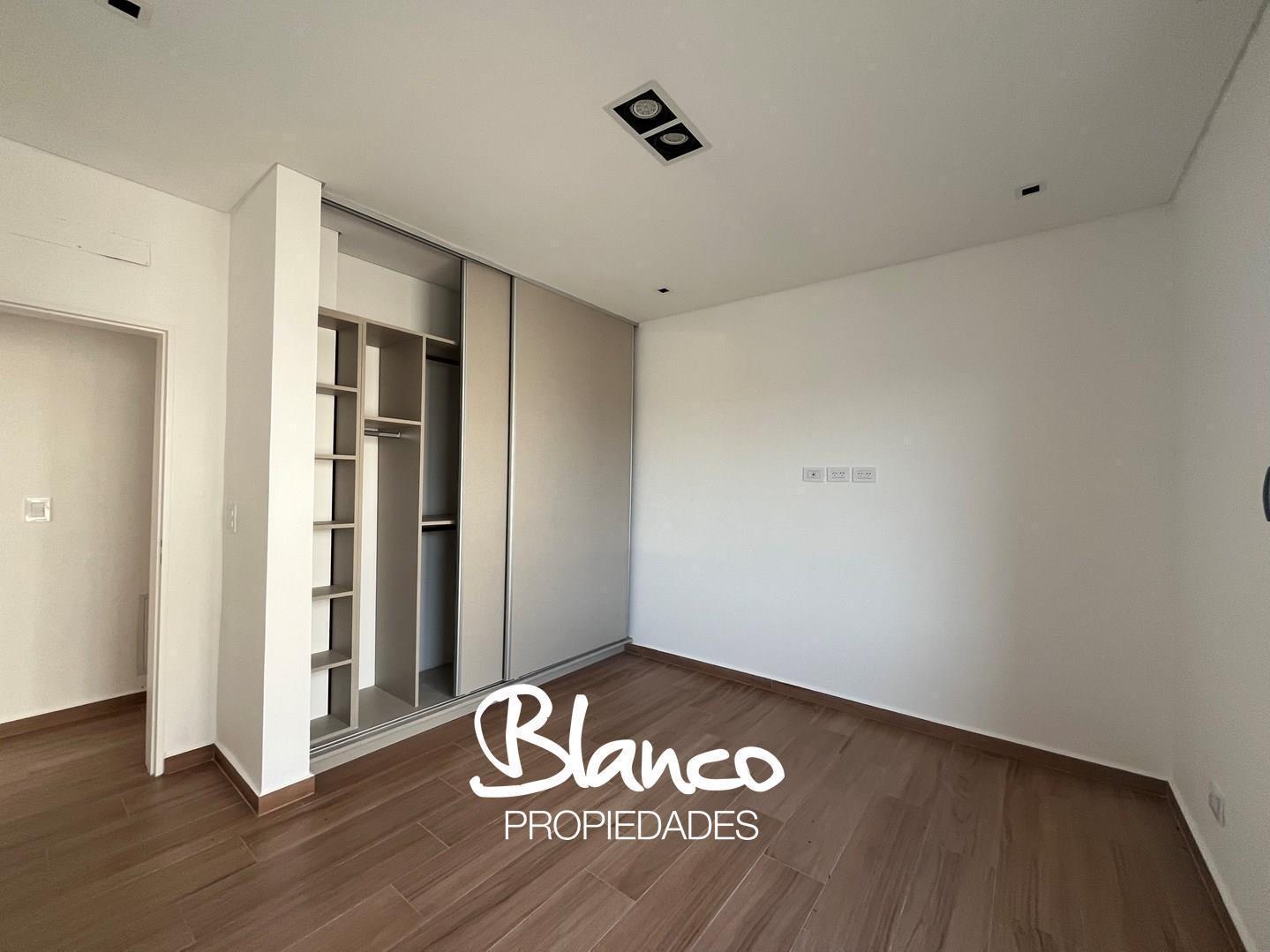 Foto de Casa en Venta en Santa Lucia, Pilar del Este, Pilar, imagen 5