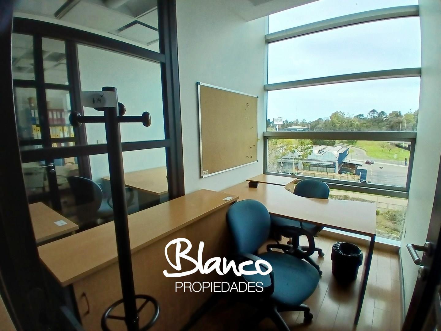 Foto de Oficina en Venta en Bureau Pilar, La Lonja, Pilar, imagen 2