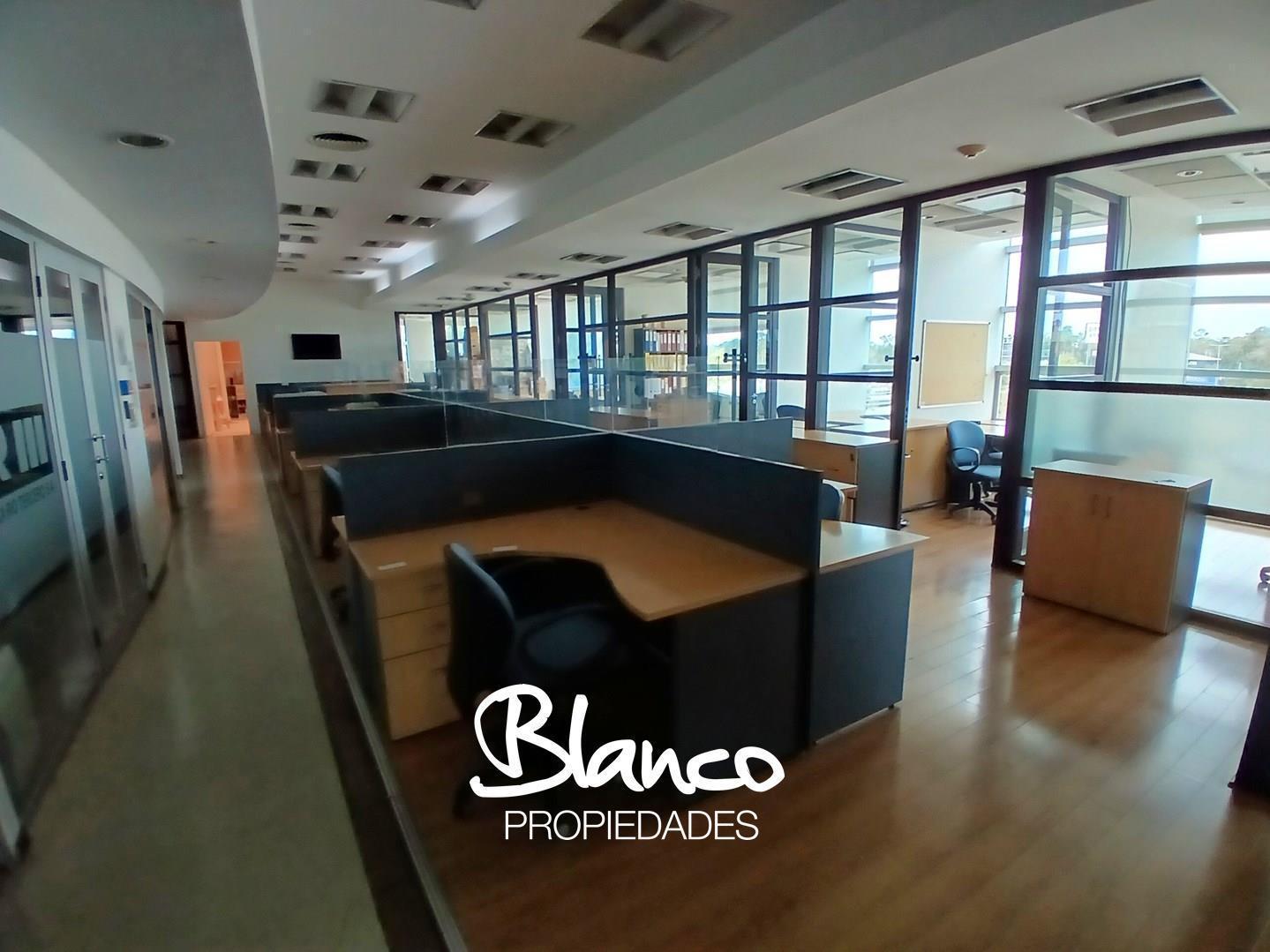 Foto de Oficina en Alquiler en Bureau Pilar, La Lonja, Pilar, imagen 3