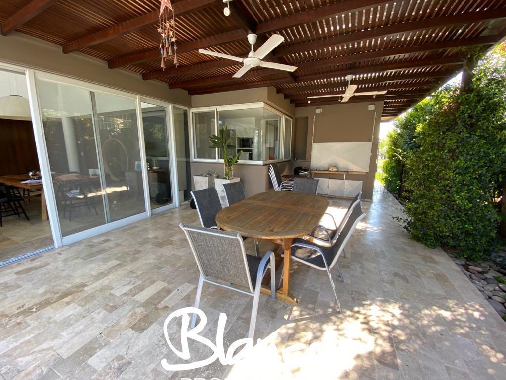 Foto de Casa en Alquiler en La Lomada, Pilar, G.B.A. Zona Norte, imagen 2