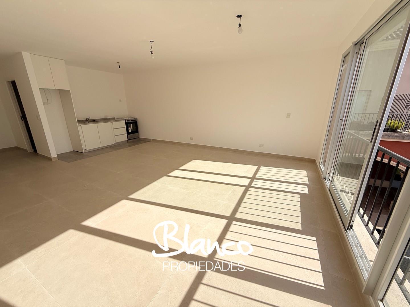 Departamento  en Venta en Pueblo Caamaño, Pilar, G.B.A. Zona Norte