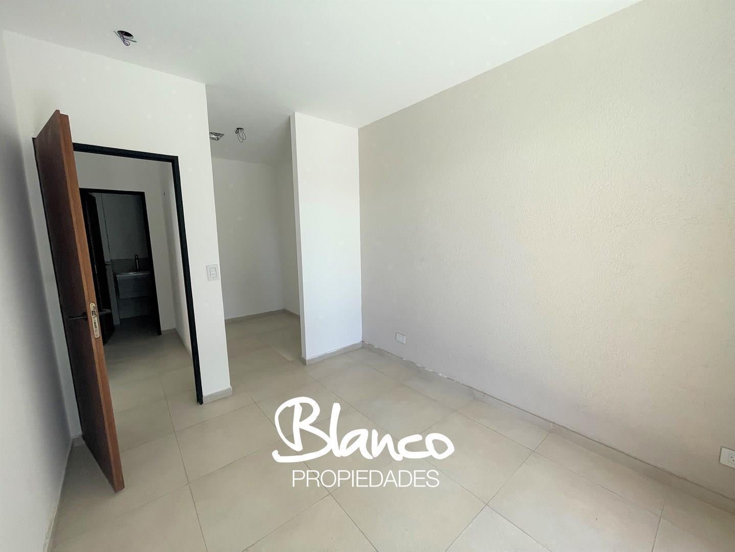 Foto de Departamento en Venta en Pilar Norte - Tres Ambientes en Planta Baja, imagen 3