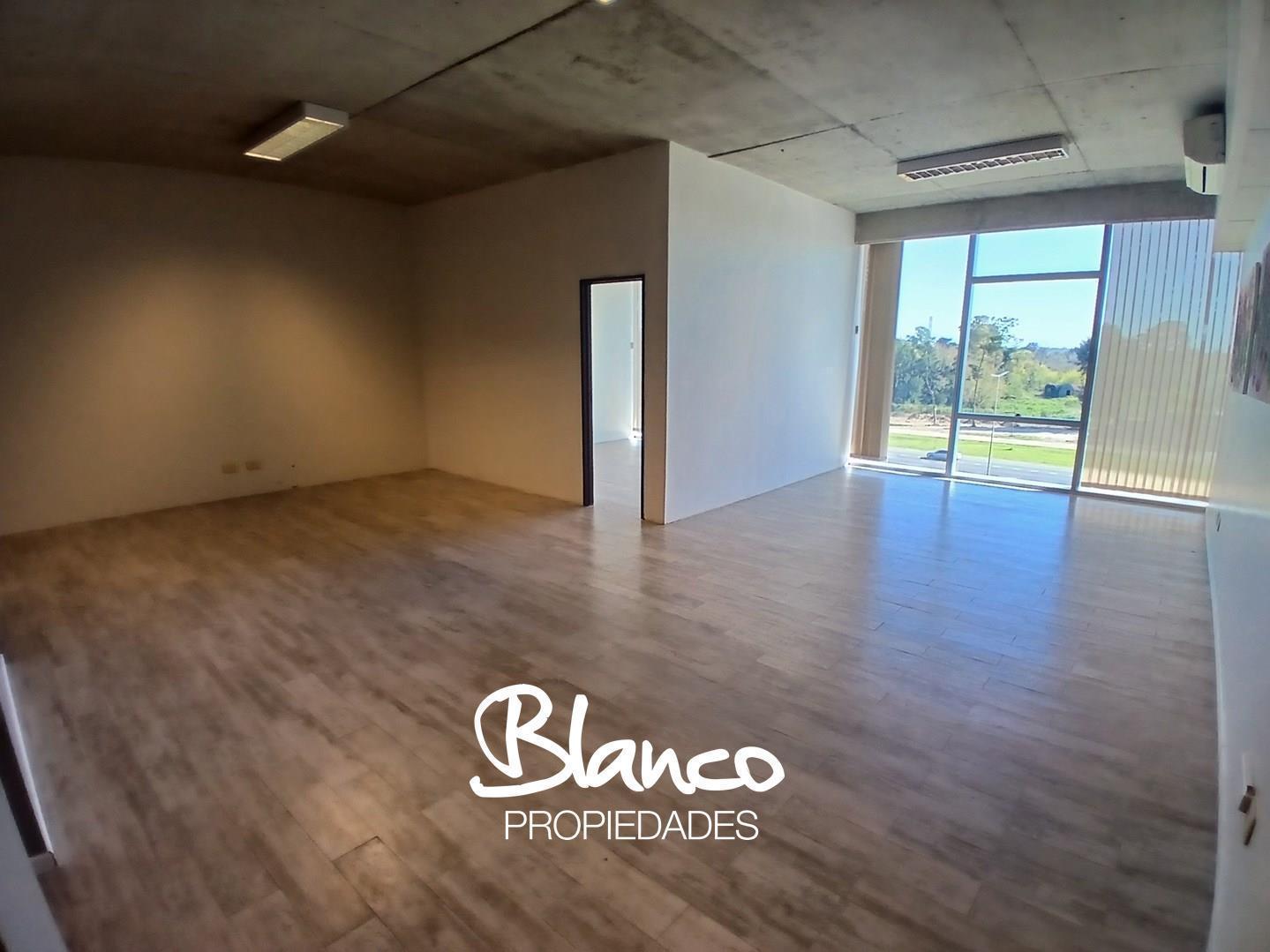 Foto de Oficina en Alquiler en Paralelo 50, Pilar, G.B.A. Zona Norte, imagen 2