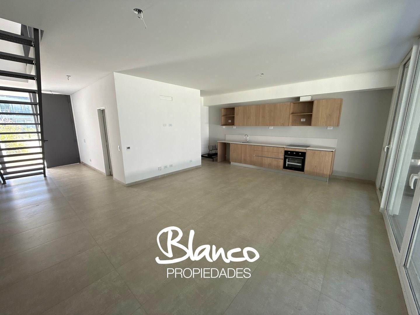 Foto de Departamento Dúplex en Venta en Luciernagas Pilar, Pilar, G.B.A. Zona, imagen 2