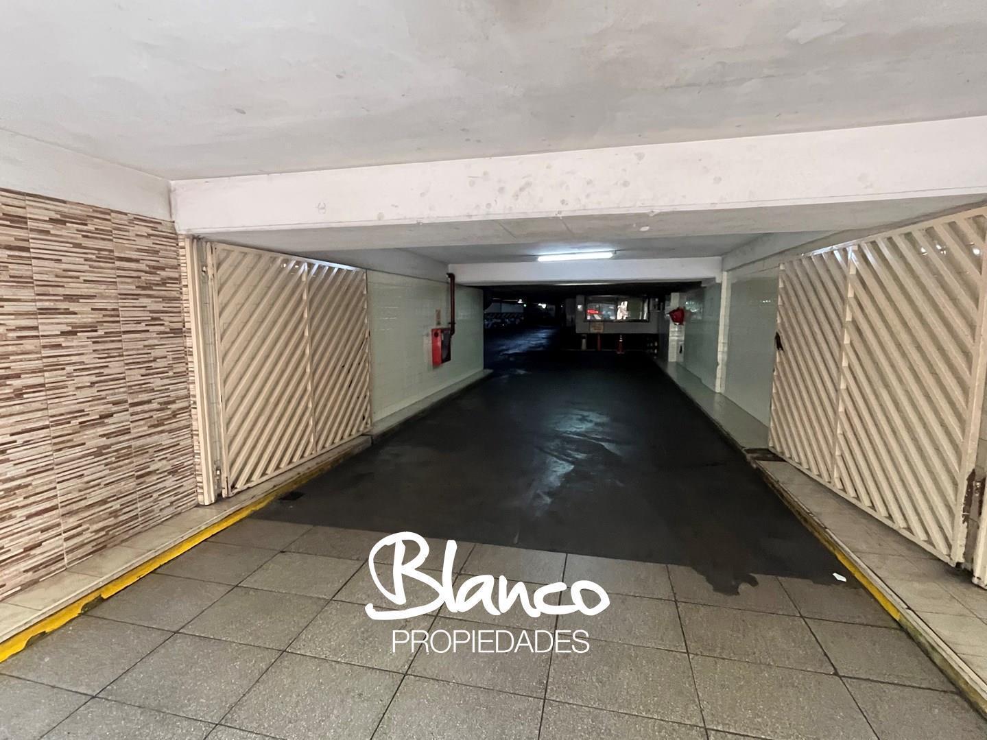 Foto de Cochera Fija en Venta en Recoleta, Capital Federal, Buenos Aires, imagen 1