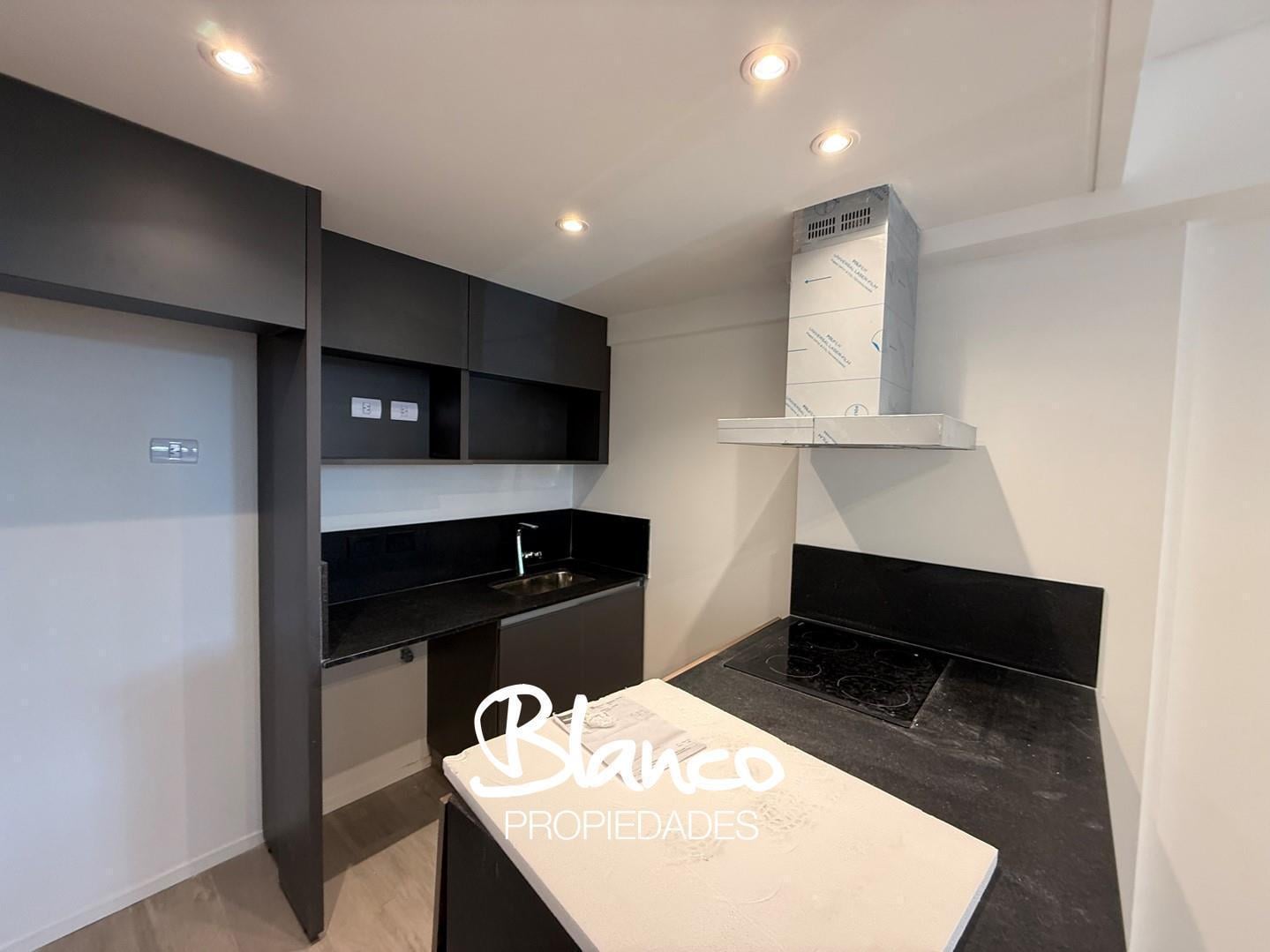 Foto de Departamento en Alquiler en Coghlan, Capital Federal, Buenos Aires, imagen 2