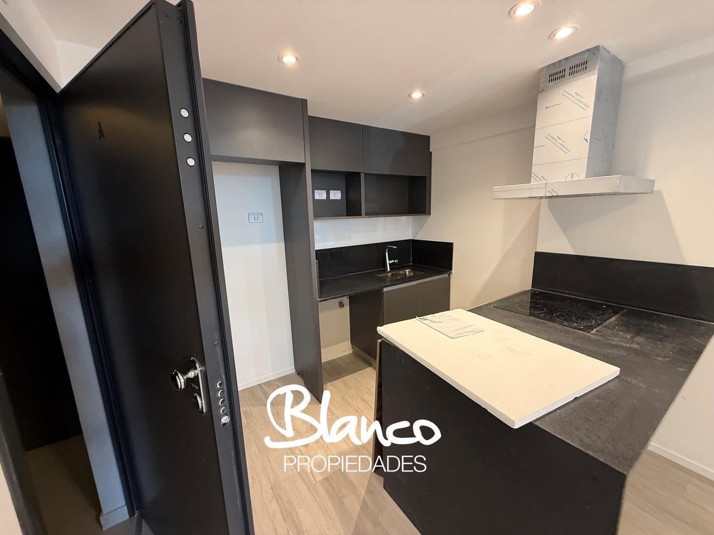 Foto de Departamento en Alquiler en Coghlan, Capital Federal, Buenos Aires, imagen 4