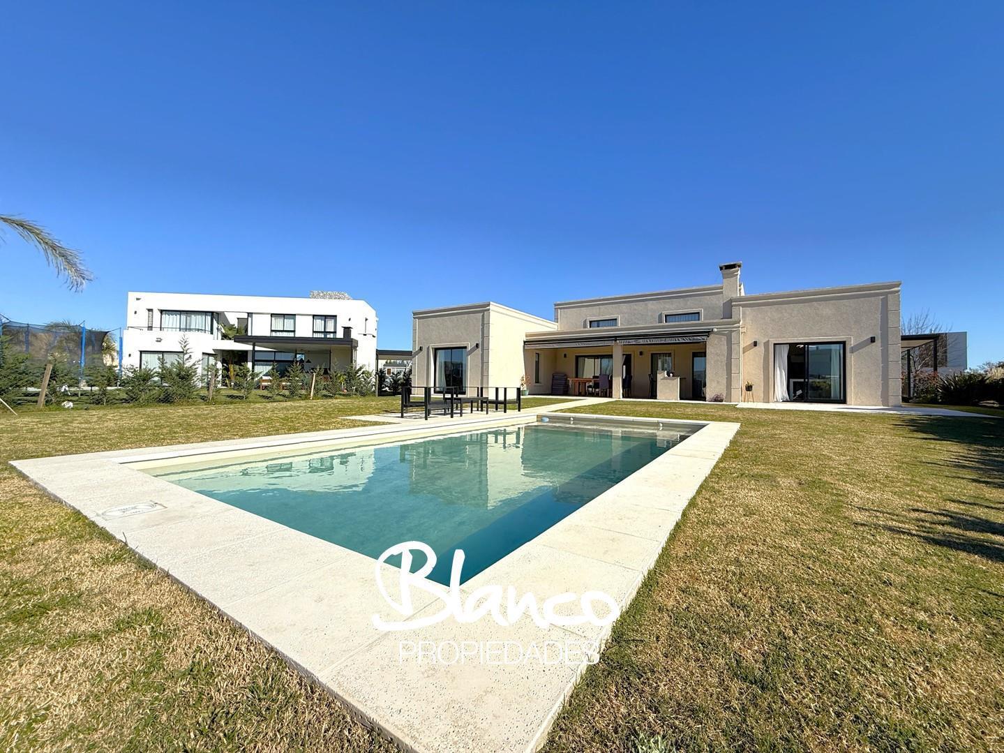 Foto de Casa en Venta en Haras Santa Maria, Escobar, G.B.A. Zona Norte, imagen 1