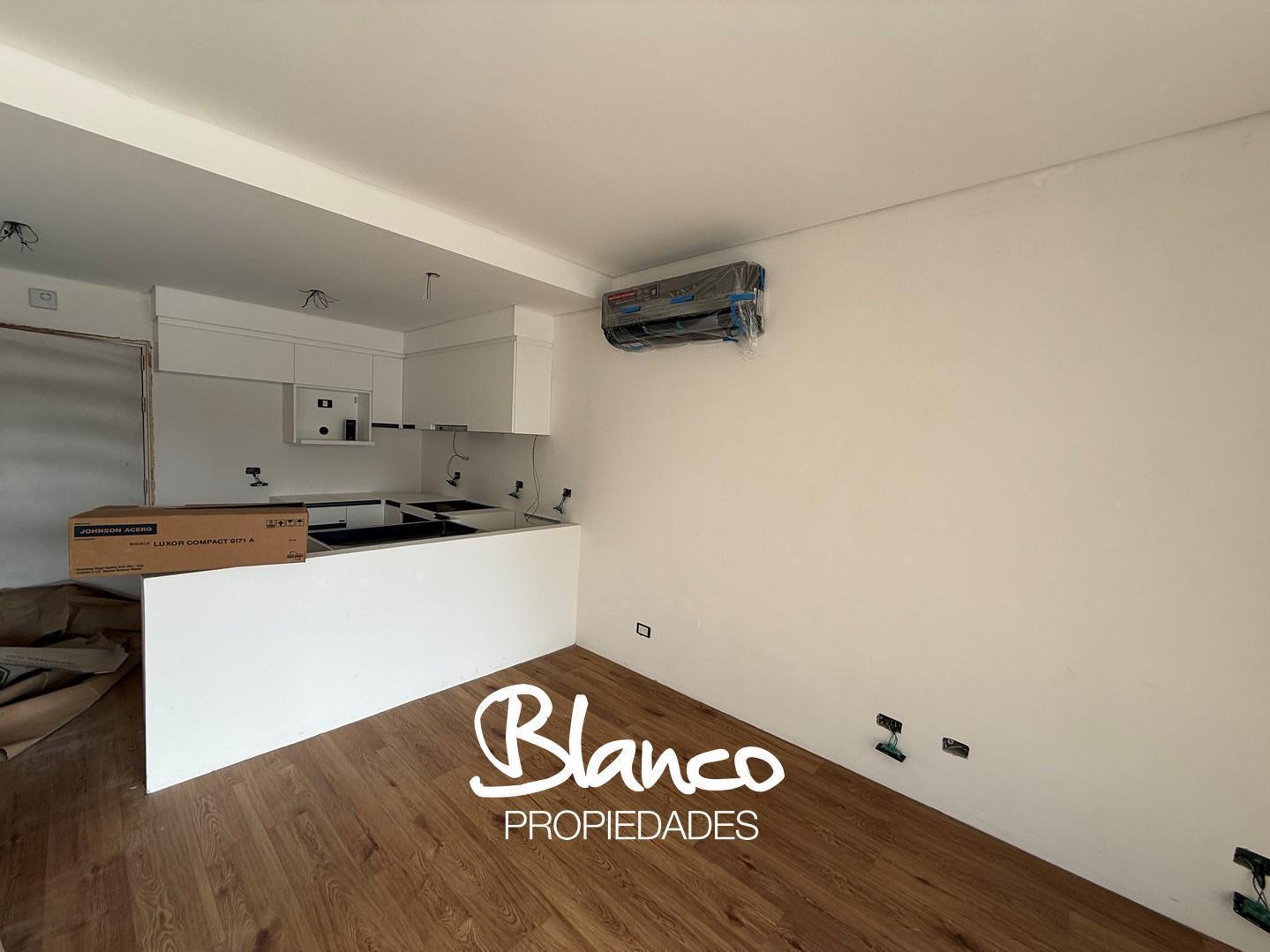 Foto de Departamento en Venta en Pilar, Condominio Le Bois, G.B.A. Zona Norte, imagen 1