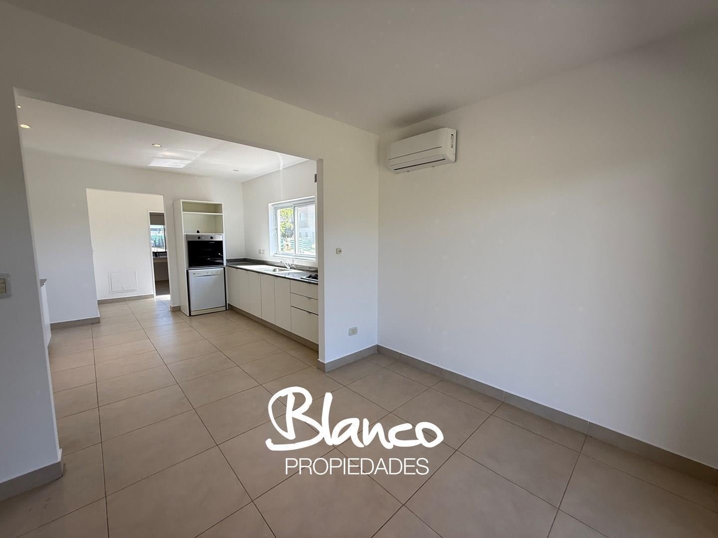 Foto de Casa en Venta en Puertos, Barrio Vistas, Escobar, G.B.A. Zona Norte, imagen 3