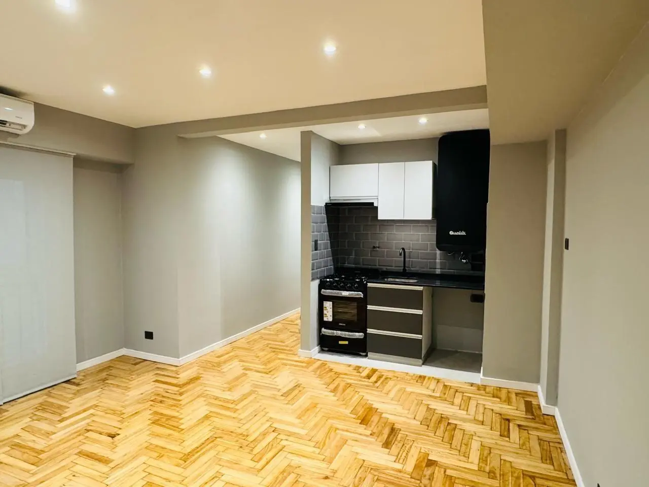 Departamento 2 ambientes. | Av Rivadavia al 5500 1
