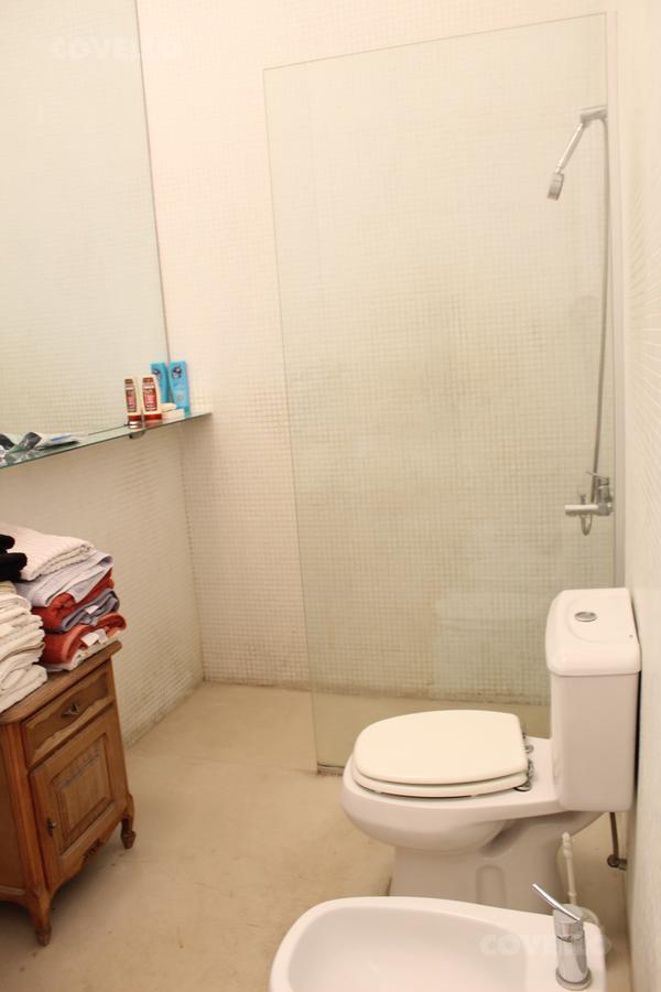 Venta Casa de 7 Ambientes en Abasto 5