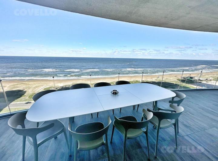 Foto de Venta Trump Tower 2 dormitorios Playa Brava, imagen 1