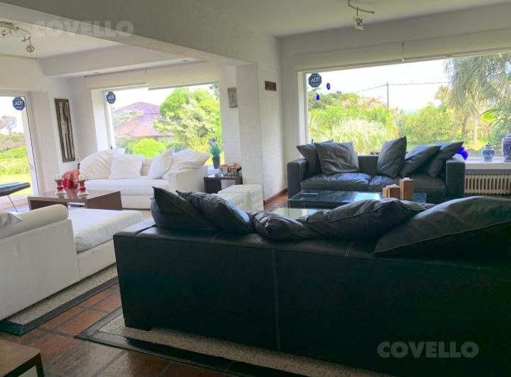 Foto de Hermosa casa en venta 6 dormitorios - Pinares, imagen 5