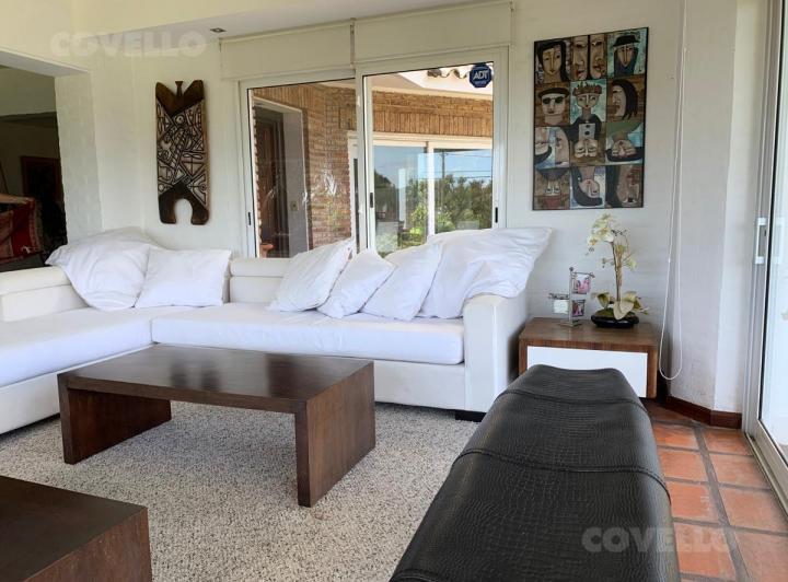 Foto de Hermosa casa en venta 6 dormitorios - Pinares, imagen 4