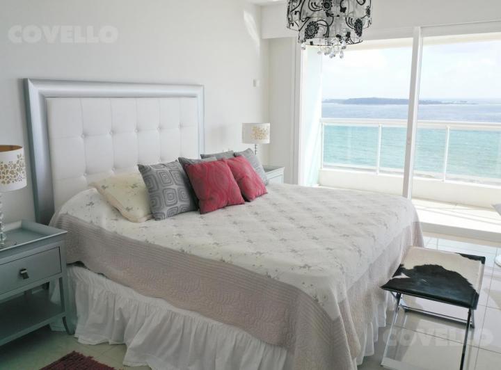 Foto de Departamento 3 dormitorios en venta y alquiler Aquarela Playa Mansa, imagen 2