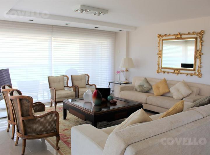 Alquiler Temporada 2022 Torre Aquarela, 4 dormitorios en suite con todos los amenities.