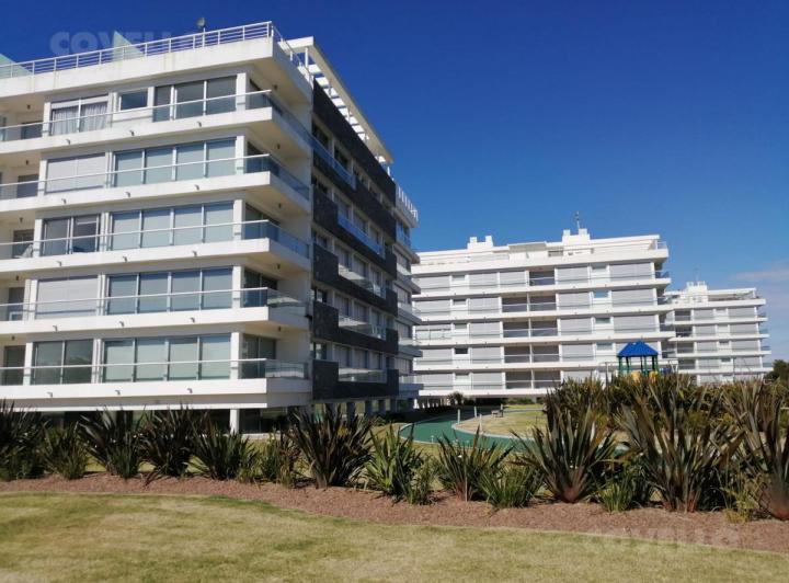 Departamento en venta de 2 dormitorios, Playa Brava