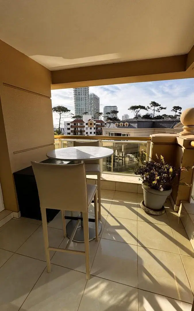 Departamento en venta 3 dormitorios - Playa Mansa 4