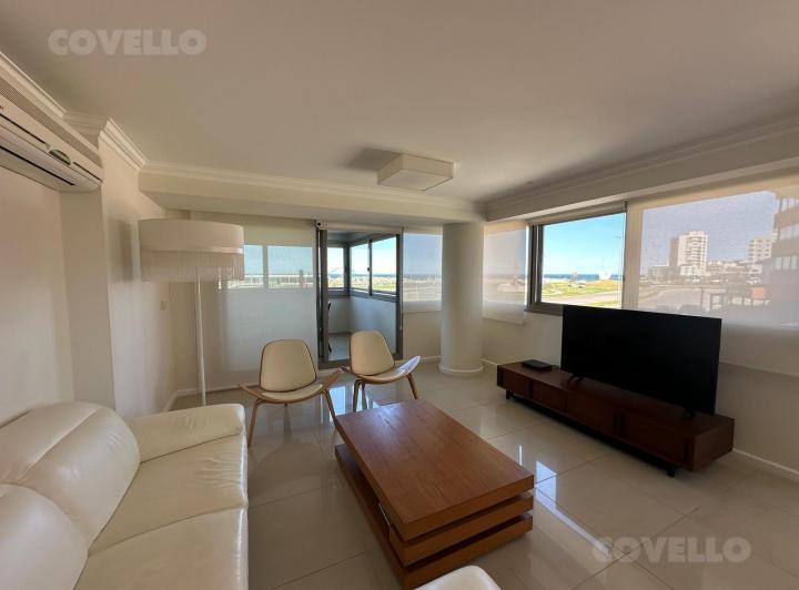 Venta ó alquiler apartamento de 4 dormitorios - Playa Brava