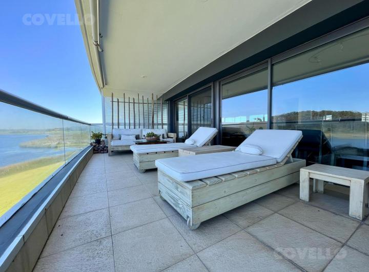 Foto de Departamento en venta y alquiler temporario - Playa Mansa, imagen 1