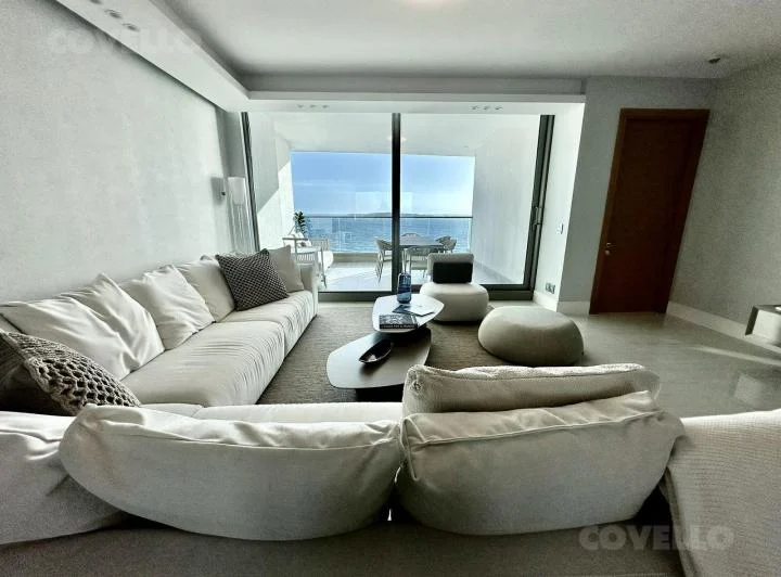 Foto de Departamento 3 dormitorios en alquiler de temporada - Playa Mansa, imagen 3