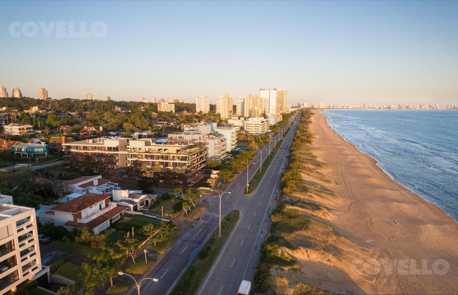 Departamento en venta Intipa 1 dormitorio Playa Mansa