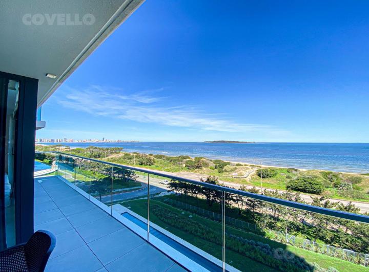 Apartamento en alquiler temporada Venetian 2 dormitorios en suite frente al mar Playa Mansa 1