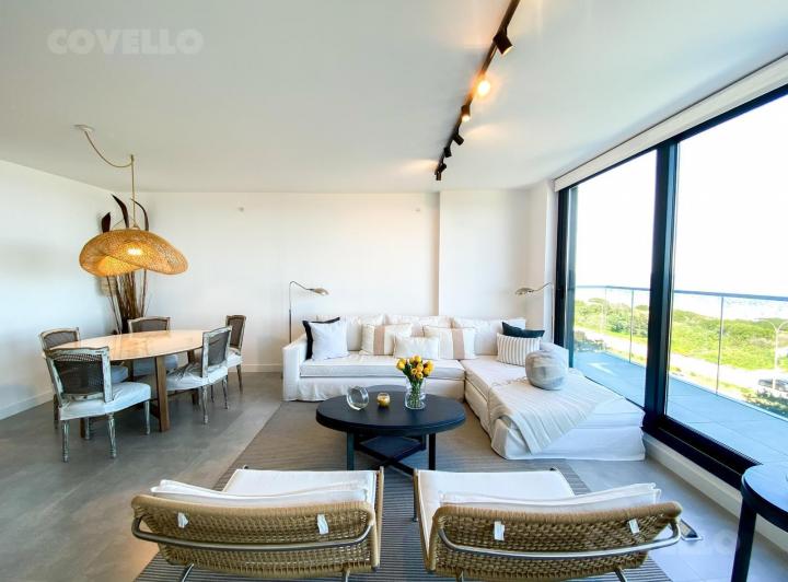Apartamento en alquiler temporada Venetian 2 dormitorios en suite frente al mar Playa Mansa 3