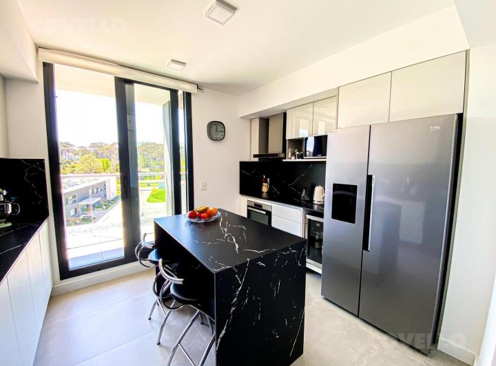 Apartamento en alquiler temporada Venetian 2 dormitorios en suite frente al mar Playa Mansa 5