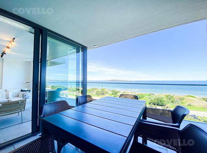 Apartamento en alquiler temporada Venetian 2 dormitorios en suite frente al mar Playa Mansa 4