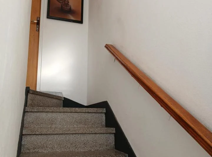 ALQUILER - Casa de dos dormitorios a pocos pasos del barrio histórico 2