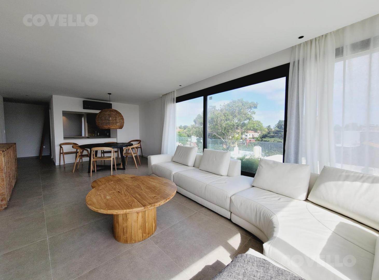 Foto de Exclusivo Apartamento de 3 Dormitorios con Vista al Mar – Carrasco, imagen 2