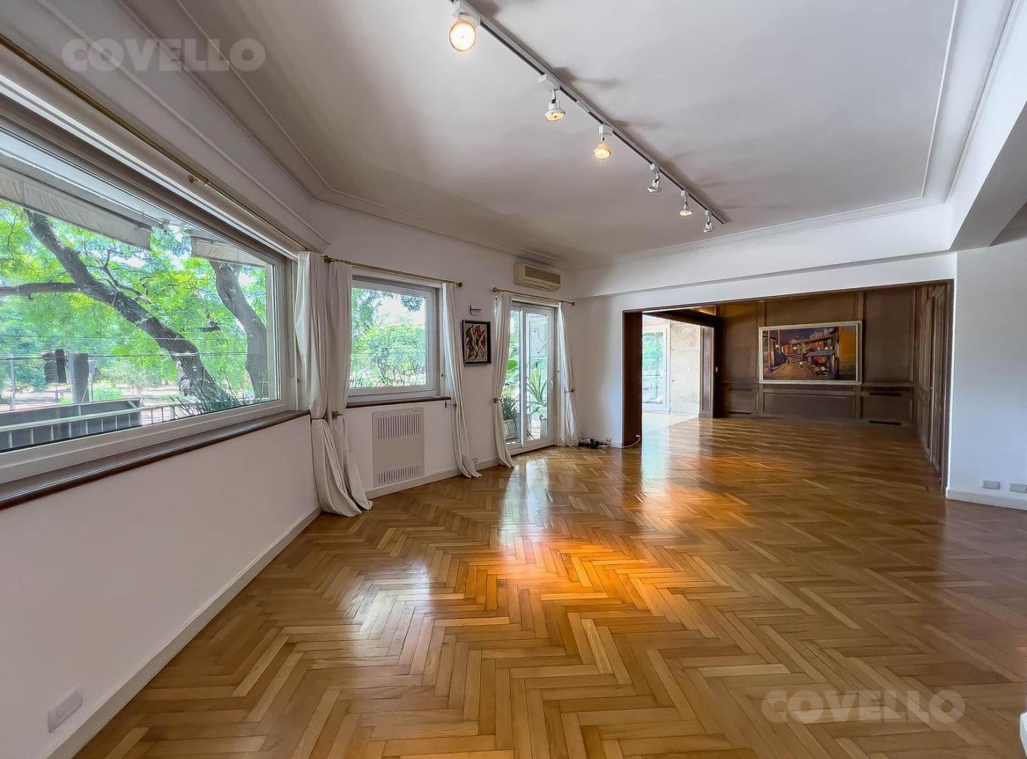 Venta piso de 4 dormitorios con cochera - Palermo Nuevo
