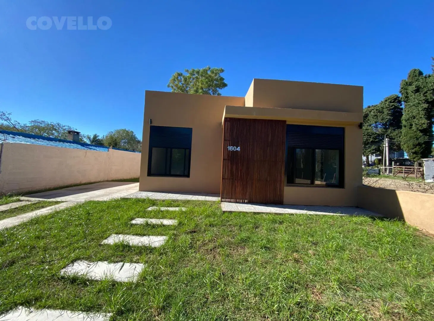 CASA DE 2 DORM A ESTRENAR JOSÉ DEBALI 2