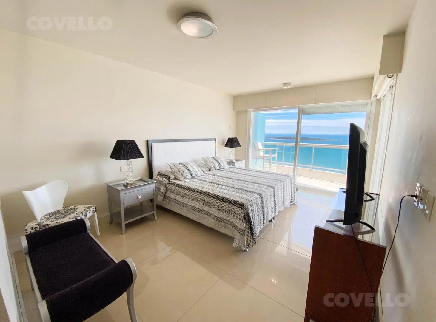 Exclusivo Penthouse en Torre Aquarela, piscina de uso exclusivo con vista a Punta Ballena ! 2