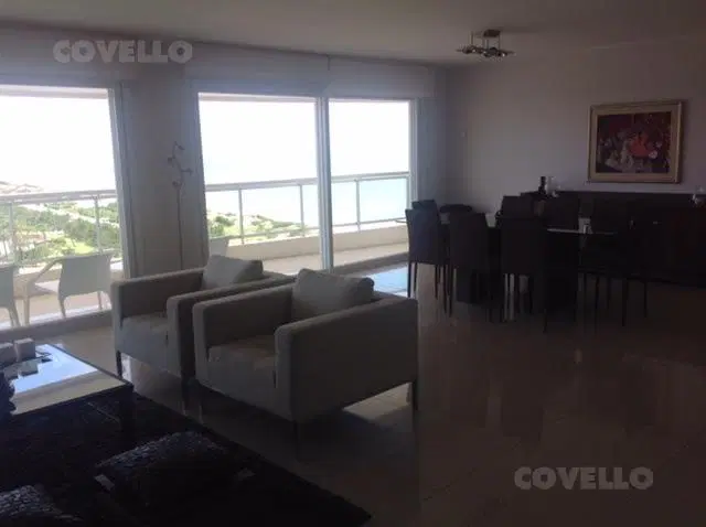 Venta 4 dormitorios con amenities y cochera, Torre Aquarela playa mansa 3