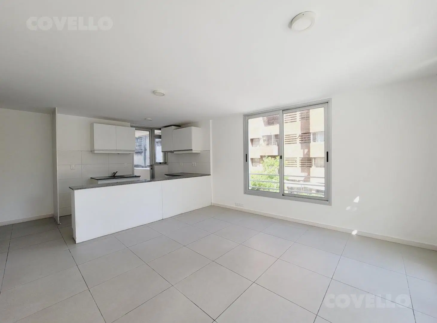 Apartamento en venta de 3 dormitorios, 2 baños y cochera - Aguada 5