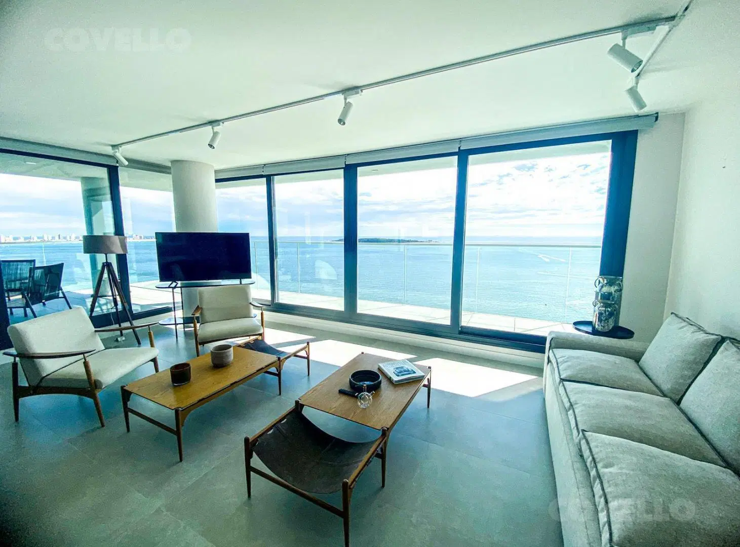 Departamento - Playa Mansa 2