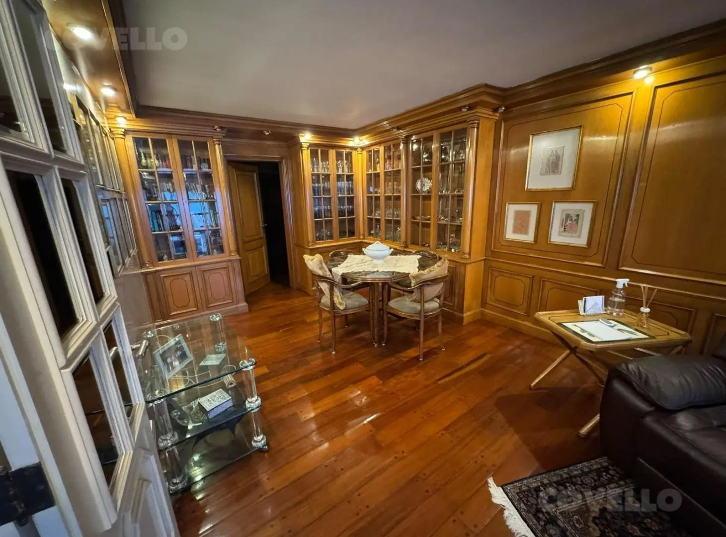 Venta apartamento 3 dormitorios, 2 cocheras, sobre rambla Armenia, Puerto del buceo 4